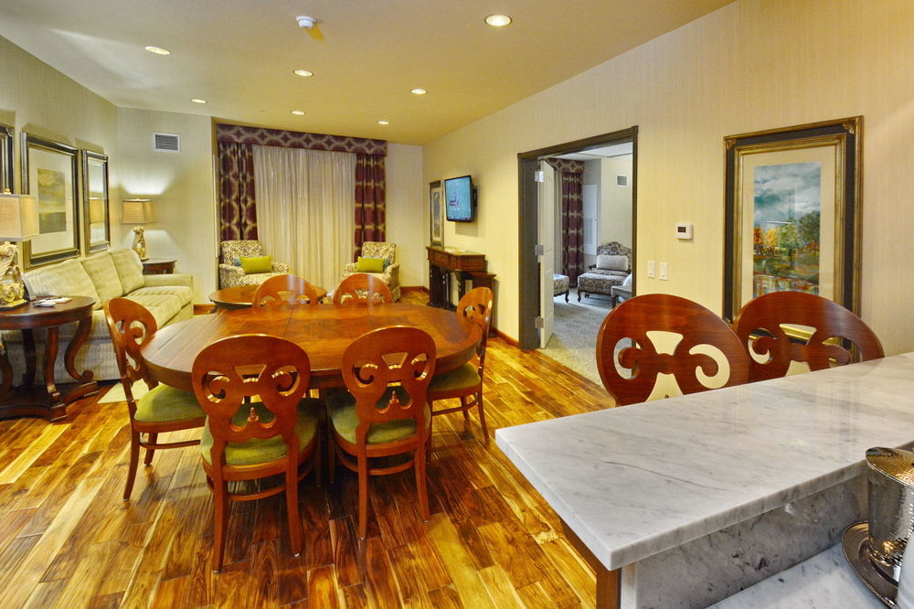 Woolley'S Classic Suites Denver Airport Aurora Esterno foto